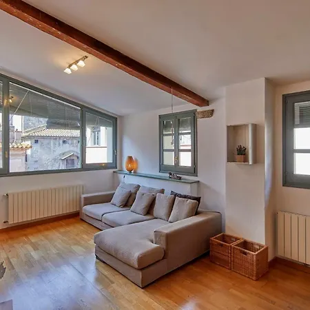 Francesc Samso, Апартаменти Жерона