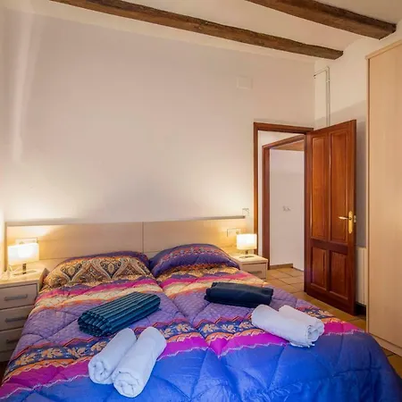 Apartment Francesc Samso *